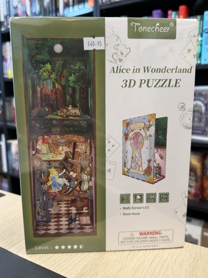 BOOK NOOK ALICIA Alice in wonderland Tonecheer
